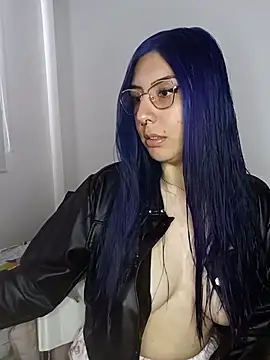 Snapshot of Nikolth_4 chatting on March 1, 2026, 8:44 pm Nikolth 4 online show from March 1, 2026, 8:44 pm