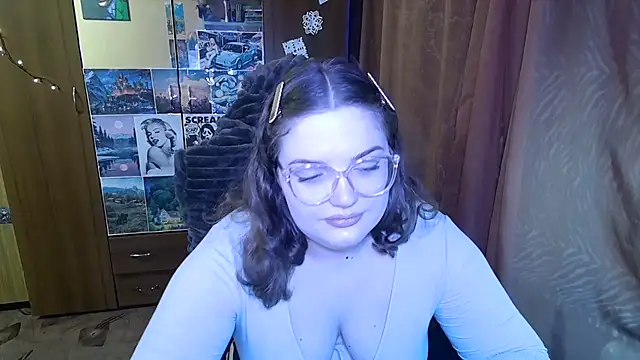 Snapshot of Teasing_Dora chatting on February 6, 2026, 11:52 pm Teasing Dora online show from February 6, 2026, 11:52 pm