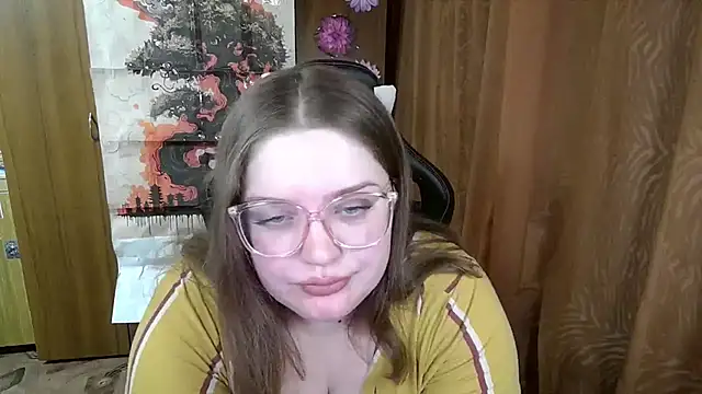 Teasing Dora online show from April 14, 2026, 4:57 pm