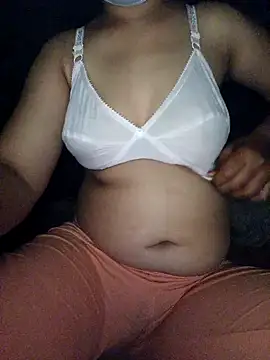 Snapshot of Sexy_--2 chatting on February 22, 2026, 6:39 pm Sexy --2 online show from February 22, 2026, 6:39 pm