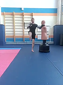 Wargunex online show from April 22, 2026, 8:06 am