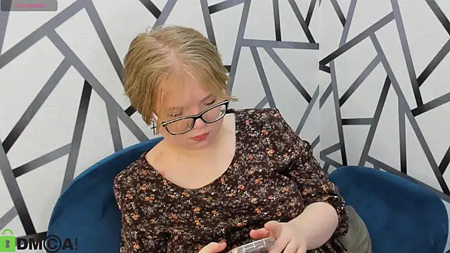 Snapshot of Lauraaa_Smith chatting on February 13, 2026, 1:45 am Lauraaa Smith online show from February 13, 2026, 1:45 am