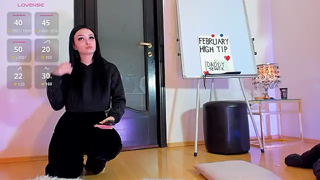 Peanaughty online show from February 26, 2026, 8:24 am