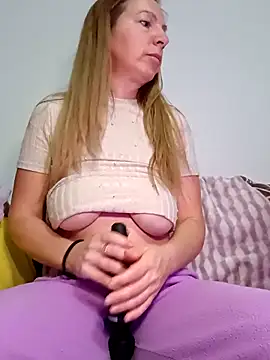 sexyrubyta online show from March 20, 2026, 9:30 pm