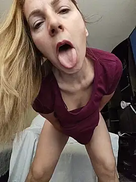 sexyrubyta online show from May 16, 2026, 9:06 am