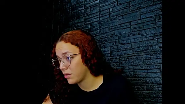 Miss Dior2 online show from April 15, 2026, 2:57 pm