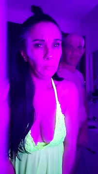 SweetValleyHotwife online show from March 11, 2026, 1:17 pm