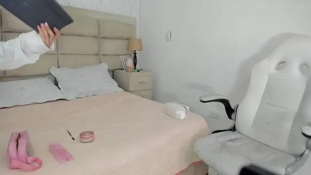 GemmaBrown online show from February 21, 2026, 12:39 pm