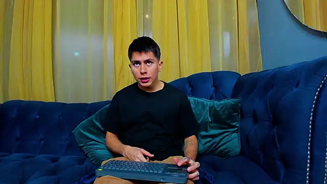 Aron pulse online show from March 11, 2026, 1:17 pm