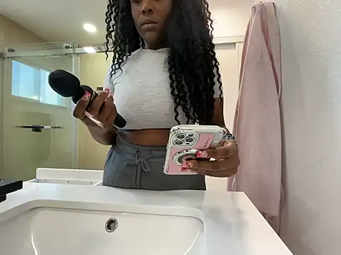 Anadia Starr online show from March 10, 2026, 12:15 am