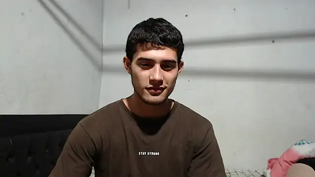 Snapshot of jhayko22 chatting on February 12, 2026, 8:42 am jhayko22 online show from February 12, 2026, 8:42 am