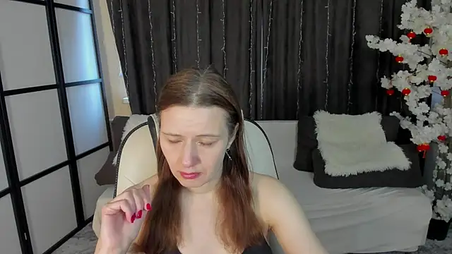 Kathrine Meyer online show from April 10, 2026, 1:55 am