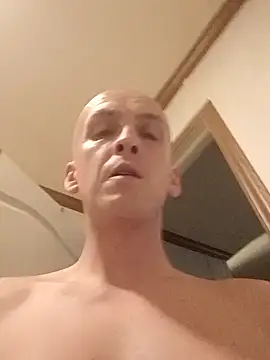 Bliss4you online show from April 5, 2026, 9:23 pm