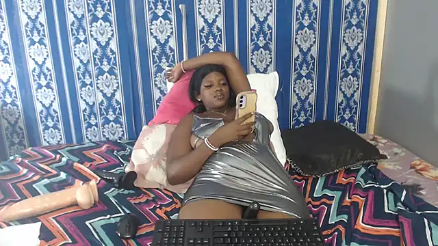 FlameZee online show from February 16, 2026, 10:39 pm