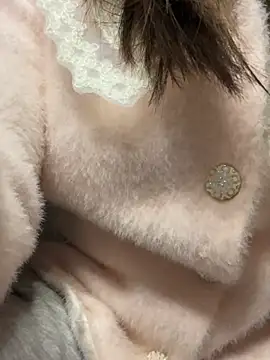 Violin xue online show from February 6, 2026, 8:07 am