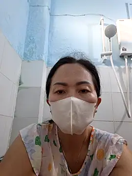 Snapshot of Baby-loveass69 chatting on February 27, 2026, 12:21 am Baby-loveass69 online show from February 27, 2026, 12:21 am