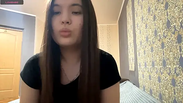 Snapshot of Ayazyn chatting on February 28, 2026, 2:07 pm Ayazyn online show from February 28, 2026, 2:07 pm