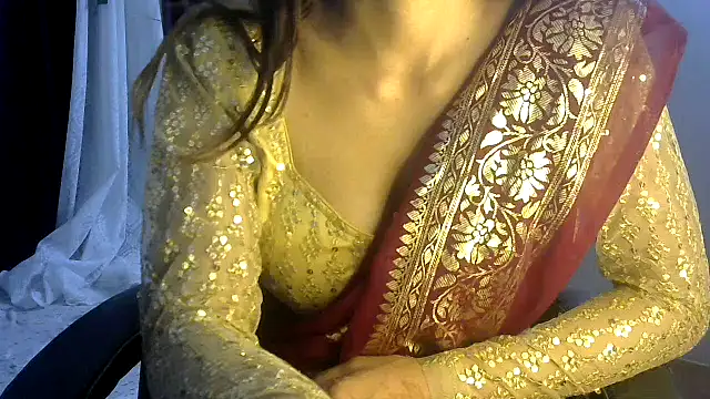 Snapshot of call_me_babyy chatting on July 16, 2026, 4:13 pm call me babyy online show from July 16, 2026, 4:13 pm