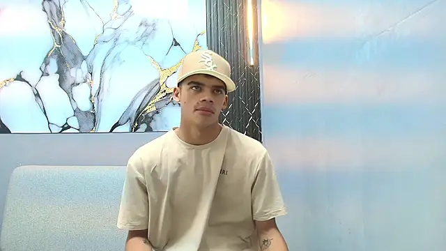 Snapshot of samuel_wyatt chatting on February 5, 2026, 12:32 pm samuel wyatt online show from February 5, 2026, 12:32 pm