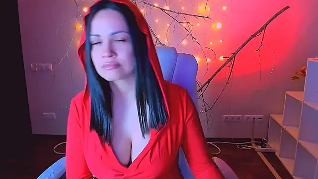 karolina robinson online show from February 22, 2026, 3:10 pm