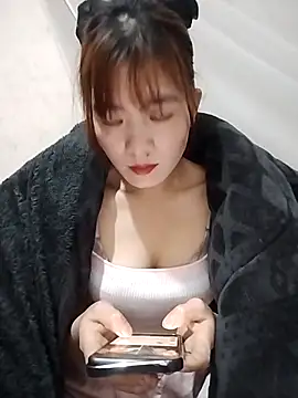 Snapshot of Queen-love45 chatting on February 18, 2026, 4:08 am Queen-love45 online show from February 18, 2026, 4:08 am