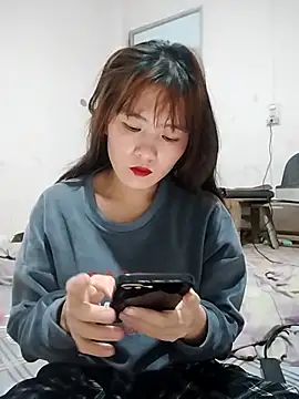 Snapshot of Queen-love45 chatting on February 19, 2026, 1:51 pm Queen-love45 online show from February 19, 2026, 1:51 pm