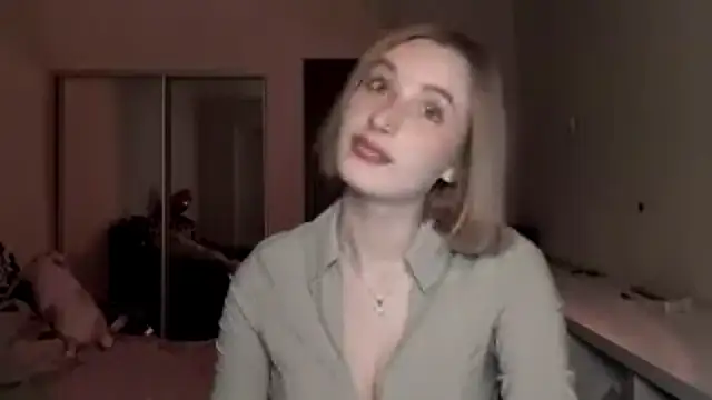 Snapshot of DeliciaBagnoli chatting on February 25, 2026, 5:44 pm DeliciaBagnoli online show from February 25, 2026, 5:44 pm