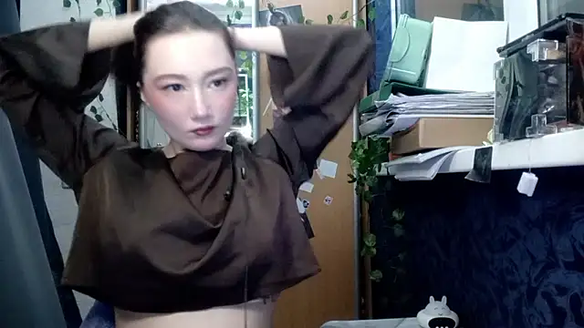 PhoebePalmer online show from March 18, 2026, 8:56 pm