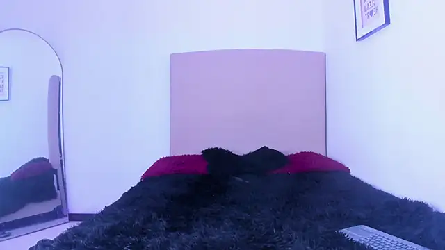 Snapshot of im_tiffany_ chatting on February 19, 2026, 5:03 am im tiffany online show from February 19, 2026, 5:03 am