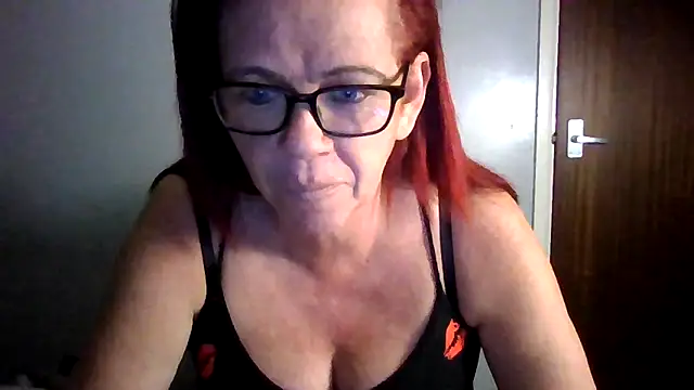 Snapshot of Forbidden-Irish-x chatting on April 21, 2026, 8:55 pm Forbidden-Irish-x online show from April 21, 2026, 8:55 pm