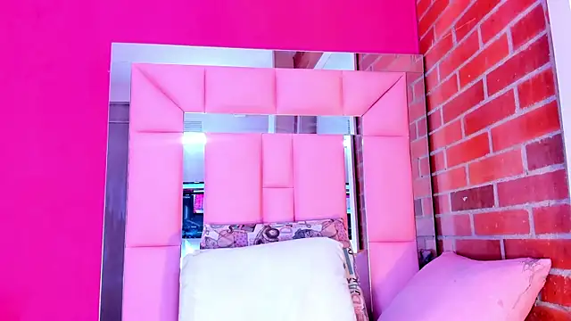 Snapshot of Baby_doll_XOXO chatting on February 25, 2026, 12:15 pm Baby doll XOXO online show from February 25, 2026, 12:15 pm