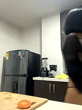 Kitty Wild 19 online show from April 2, 2026, 1:47 am