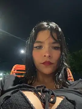 Snapshot of Kitty_Wild_19 chatting on June 15, 2026, 12:13 am Kitty Wild 19 online show from June 15, 2026, 12:13 am
