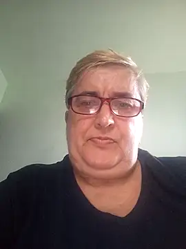 Snapshot of SusanStar874 chatting on June 30, 2026, 1:34 pm SusanStar874 online show from June 30, 2026, 1:34 pm