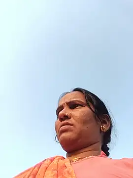 Muskan44s online show from May 18, 2026, 12:40 am