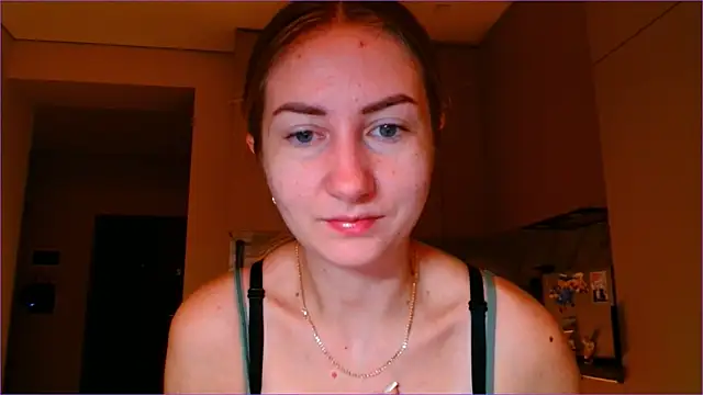 BluueSilk online show from November 21, 2025, 6:01 am