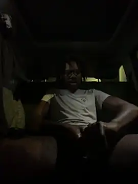 makemestayhard online show from February 27, 2026, 12:38 pm