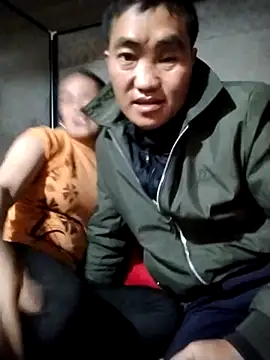 Snapshot of Tina-beo chatting on February 10, 2026, 2:37 am Tina-beo online show from February 10, 2026, 2:37 am