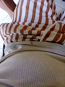 Snapshot of Mkhothiwesibumbu chatting on February 1, 2026, 9:30 am Mkhothiwesibumbu online show from February 1, 2026, 9:30 am