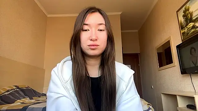 MargrettAhner online show from March 12, 2026, 7:58 am