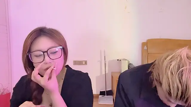 Snapshot of SM_JIAJIA_ZL chatting on April 30, 2026, 10:25 pm SM JIAJIA ZL online show from April 30, 2026, 10:25 pm
