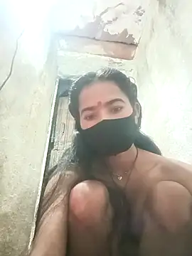 Sunali Bendre online show from February 14, 2026, 2:36 pm