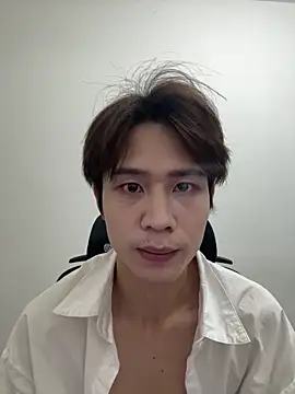 SM 004 online show from February 15, 2026, 11:19 am