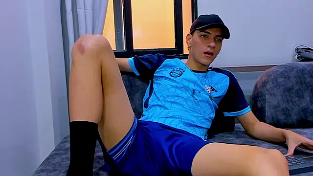 tiian  online show from February 9, 2026, 7:18 pm