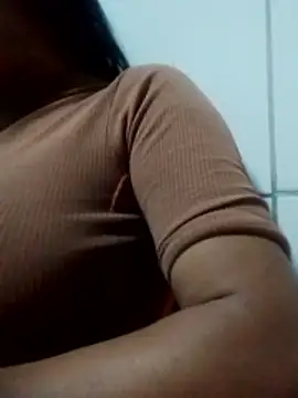 Snapshot of lorraine2036 chatting on March 2, 2026, 9:21 pm lorraine2036 online show from March 2, 2026, 9:21 pm