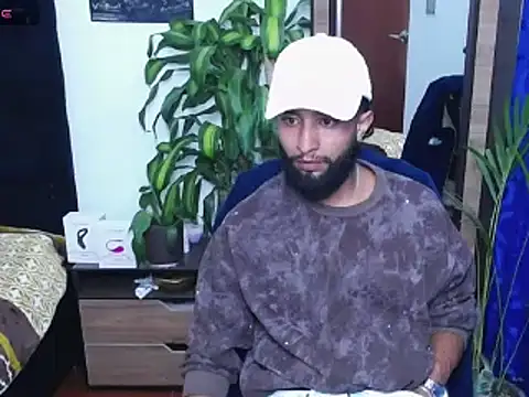 Snapshot of _noahdiaz chatting on February 20, 2026, 5:37 am noahdiaz online show from February 20, 2026, 5:37 am