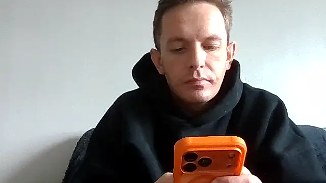 verscub6969 online show from April 11, 2026, 8:40 am