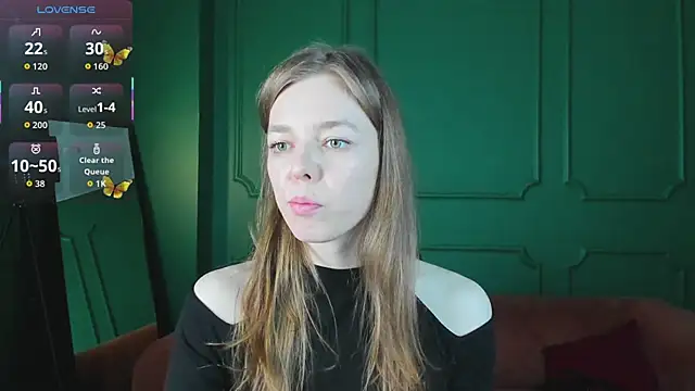  Tina Tayllor  online show from March 6, 2026, 9:33 pm