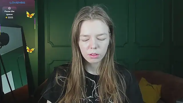  Tina Tayllor  online show from March 22, 2026, 8:56 pm