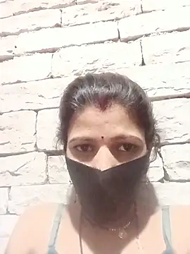 Snapshot of Divya-11431 chatting on May 31, 2026, 5:20 pm Divya-11431 online show from May 31, 2026, 5:20 pm
